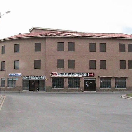 Hotel Manises Exterior photo
