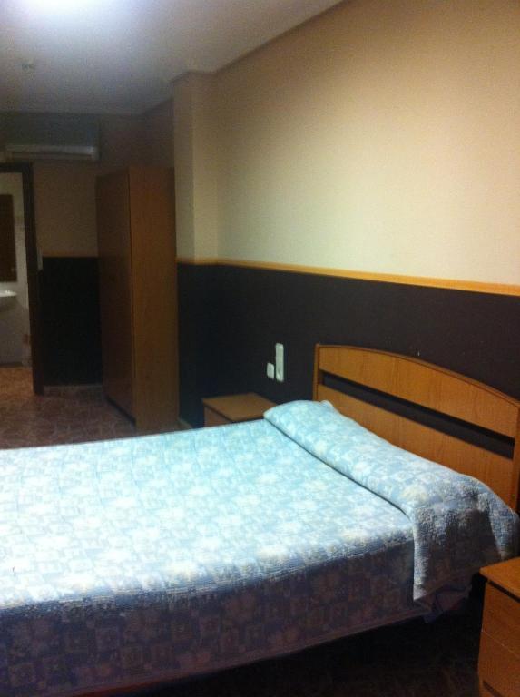 Hotel Manises Room photo